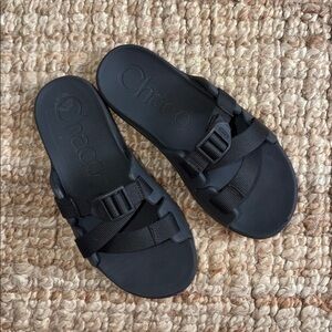 Chaco Kid’s Chillos Black Slip On Sandal Boys Girls Size K4